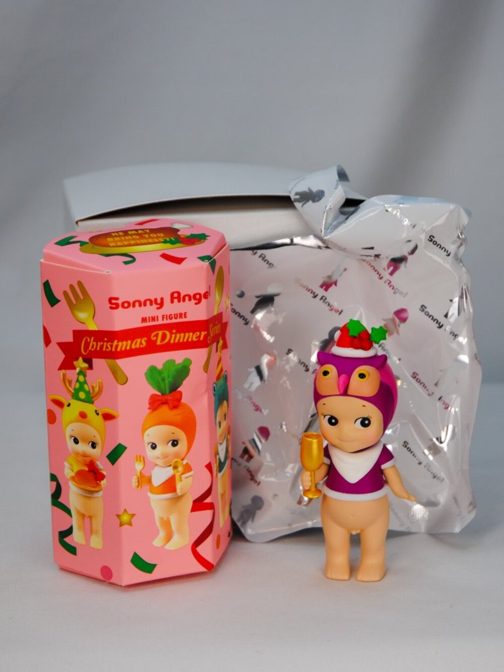 Sonny Angel ~ Christmas Dinner Series ~ Owl ~ 2024